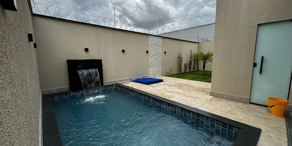 4f726311-1274-4c21-a598-9be2dea06be7