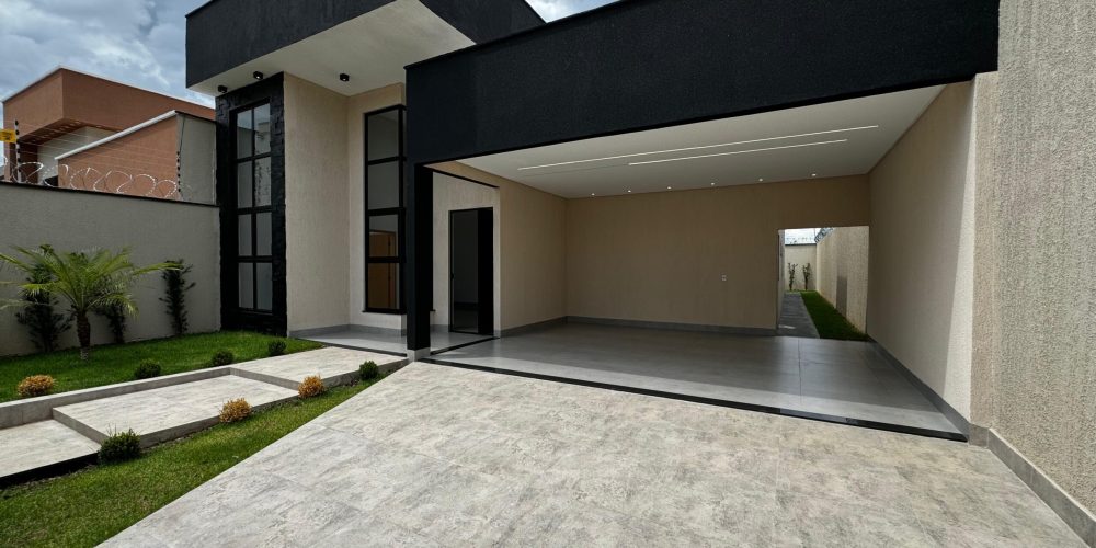 a71ae442-72e5-43a8-a377-8615fc57c44e