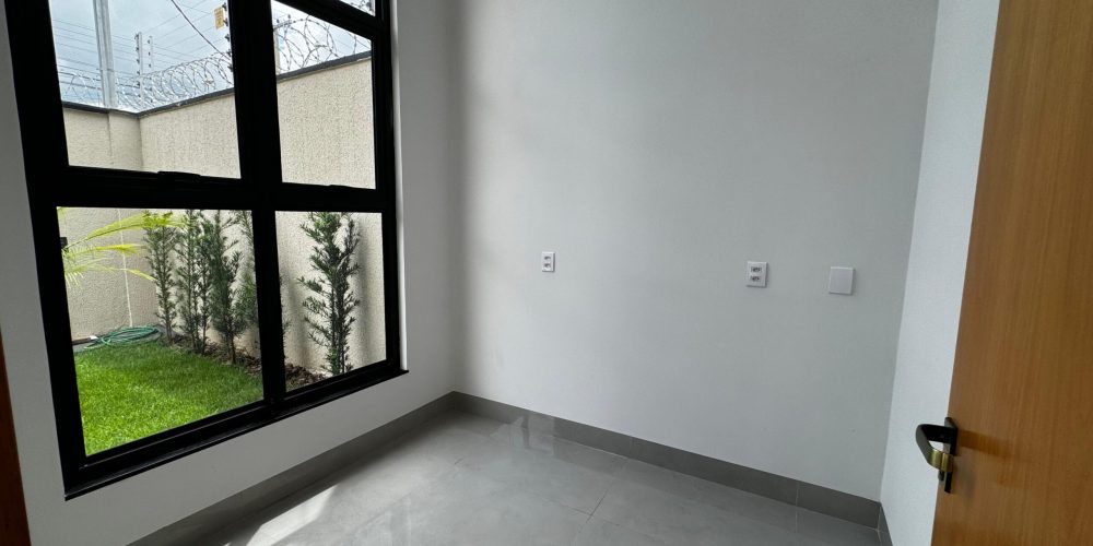 dff59468-afb2-455d-810f-4cd7be24376a